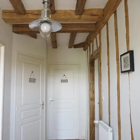 Bed and breakfast Les Grands-aulnais 3*